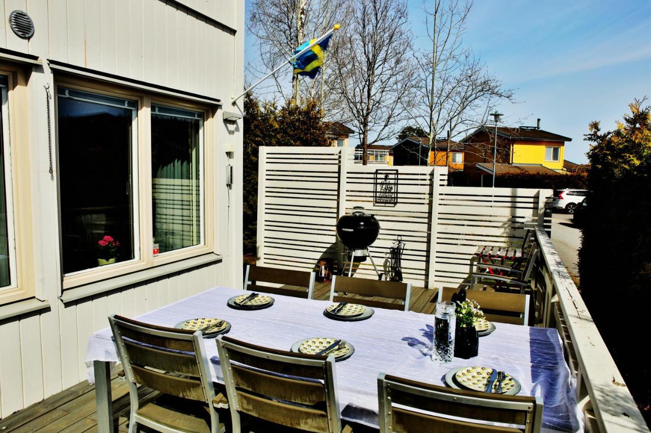 Nordic Lights Villa Sigtuna Exterior foto